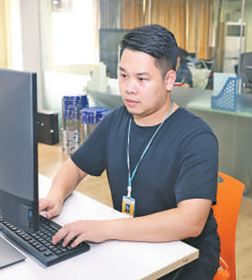 廣州市工貿技師學院教師葉重涵--學會和軟件代碼“交朋友”